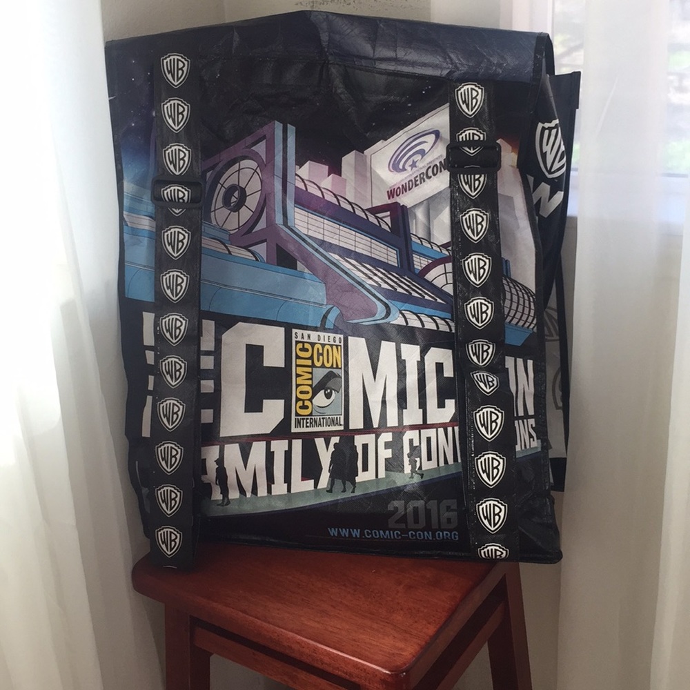 2016 Comic Con Warner Bros. Super Large Backpack - image 2